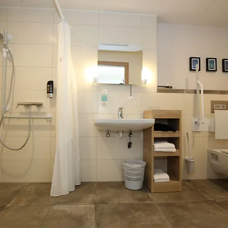 מלון Donau איבס אן דר דונאו