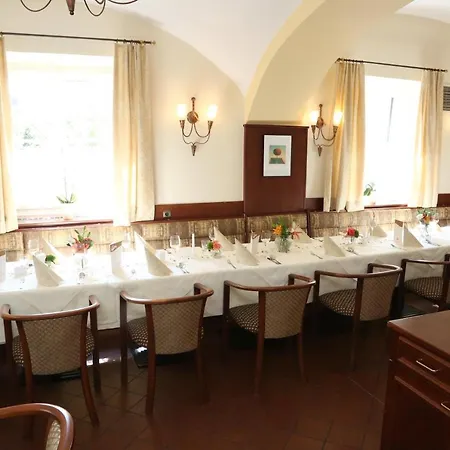 Donau Hotel 4*