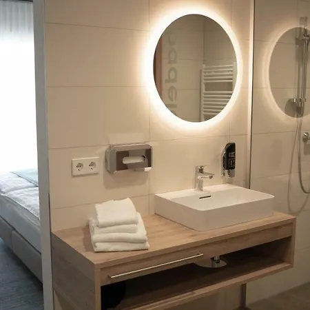 Donau מלון איבס אן דר דונאו