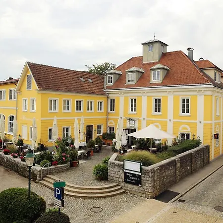 Donau Hotel