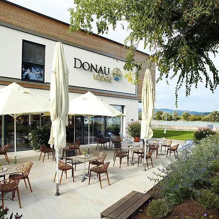 Donau מלון איבס אן דר דונאו