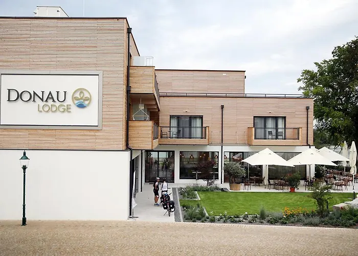 Donau 4*